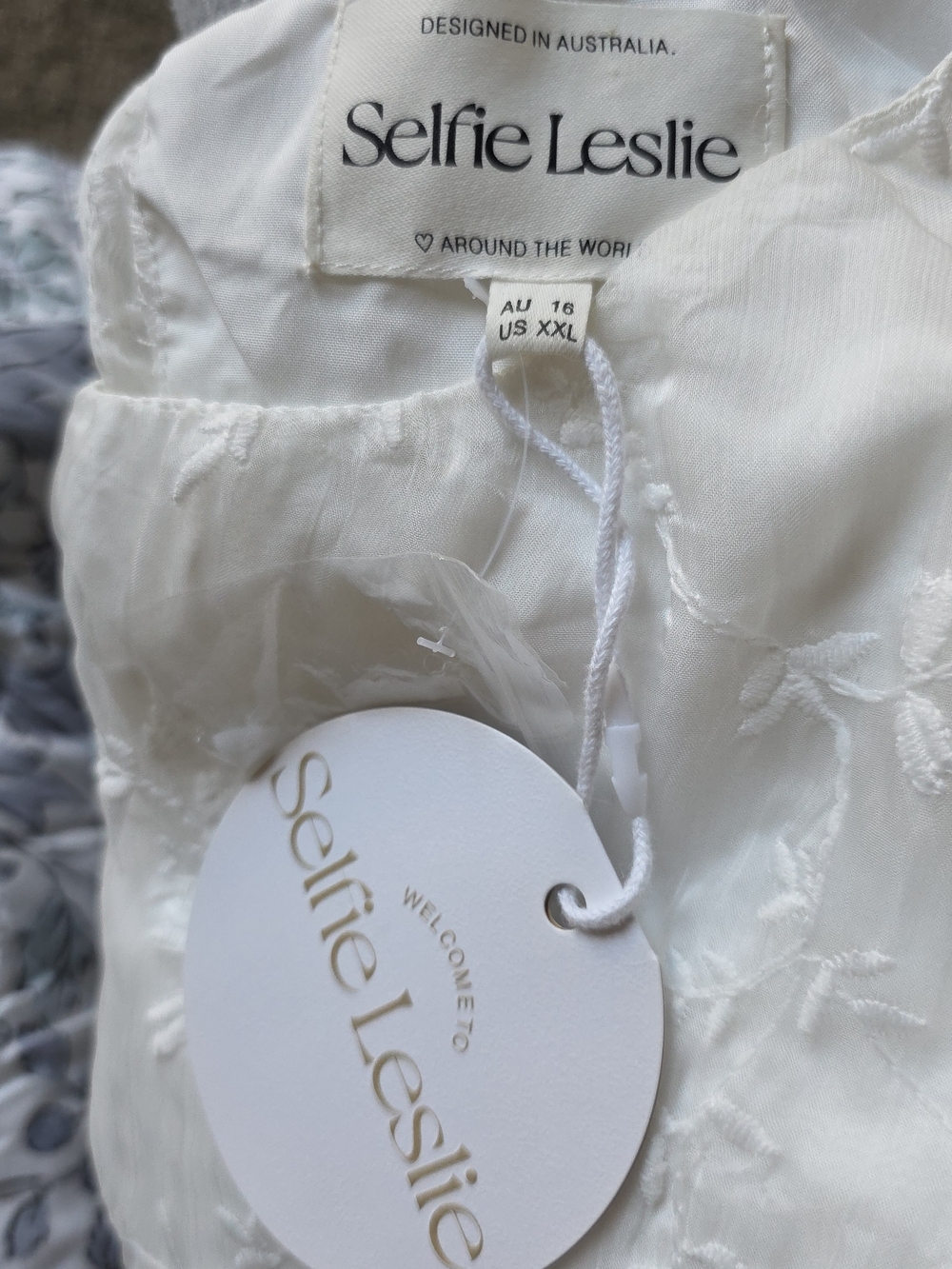 Selfie Leslie White Embroidered Organza Mini Dress Bridal Cottagecore Ruffle - Picture 7 of 8